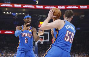 哈滕：有SGA在会看到不同的防守策略 教练应对不同局面做得很棒